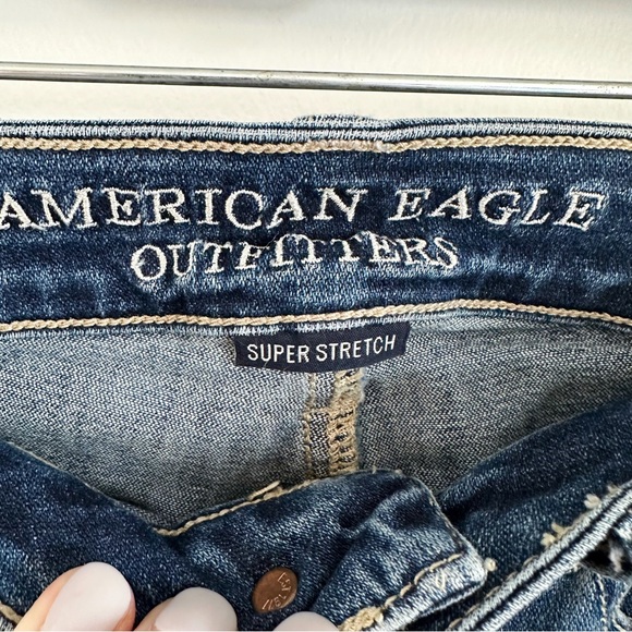 American Eagle Destroyed Hi-Rise Jegging in X-Long - Picture 5 of 6